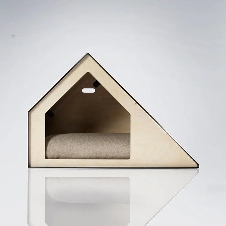 Deauville Dog House